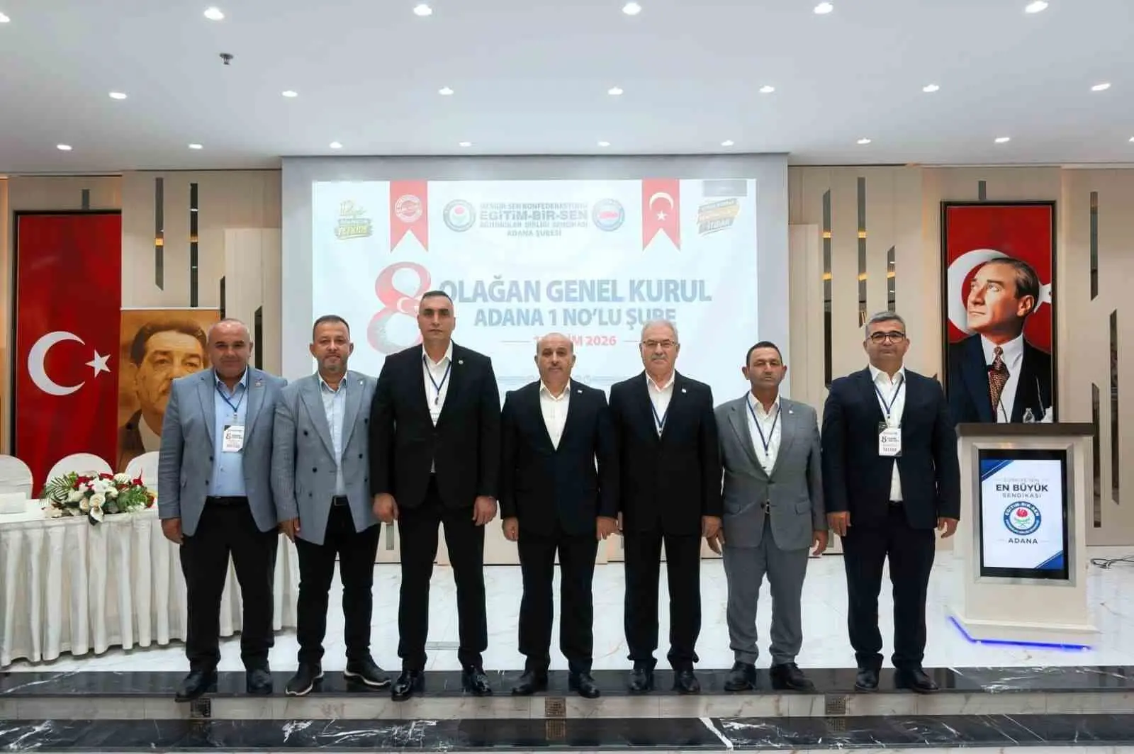 EĞİTİM-BİR-SEN ADANA ŞUBESİ’NİN 8. OLAĞAN GENEL KURULU’NDA GÖREVE SEÇİLEN MUSTAFA SARIGEÇİLİ BAŞKANLIĞINDAKİ YENİ YÖNETİM KURULU, MAZBATASINI ALARAK GÖREVİNE BAŞLADI.
