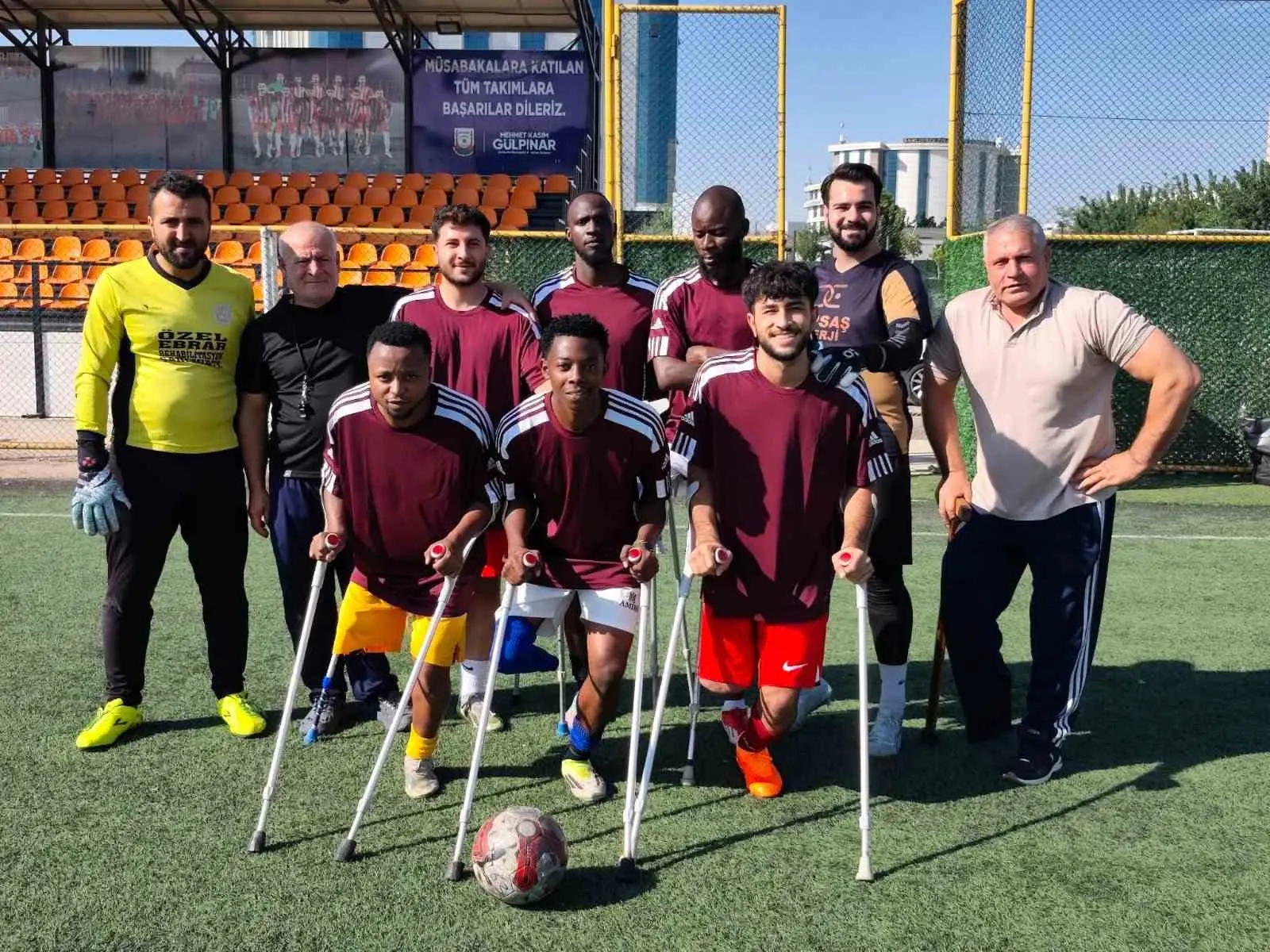 DEPSAŞ ENERJİ SPOR KULÜBÜ AMPUTE FUTBOL TAKIMI, 2026-2027 SEZONU HAZIRLIKLARINA BAŞLADI. AMPUTE FUTBOL SÜPER LİGİNDE ÜST SIRALARI HEDEFLEYEN TAKIM, NİJERYALI FUTBOLCU USMAN TUJJANİ AHMAD VE TRABZON’DAN TRANSFER ETTİĞİ MİLLİ SPORCU EMİN TİRYAKİ İLE KADROSUNU GÜÇLENDİRDİ.