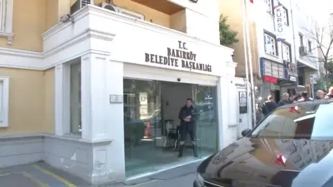 Bakırköy Belediyesi’ne operasyon: 68 şüpheli hakkında gözaltı talimatı