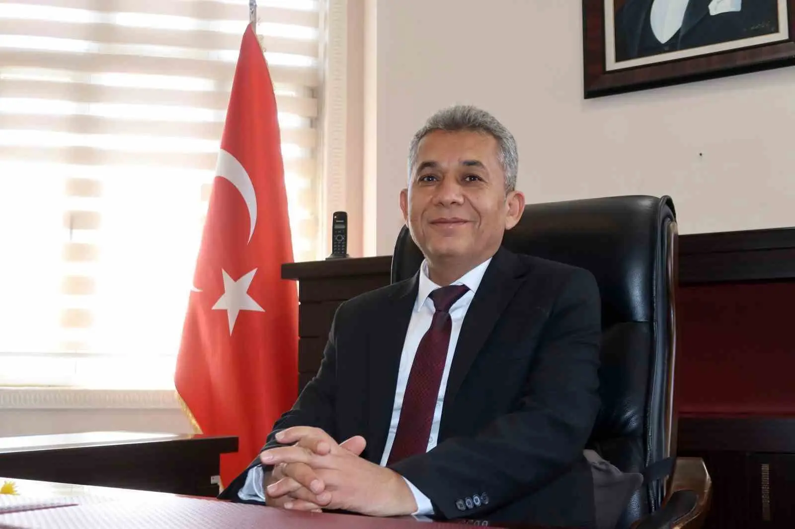 DENİZLİ’NİN ÇAL BELEDİYE BAŞKANI AHMET HAKAN, GÖZALTINA ALINAN MERKEZEFENDİ BELEDİYE BAŞKANI ŞENİZ DOĞAN’A "HUKUK DEVLETİNİN TEMEL GÜVENCELERİNDEN BİRİ MASUMİYET KARİNESİDİR" SÖZLERİYLE DESTEK VERDİ.