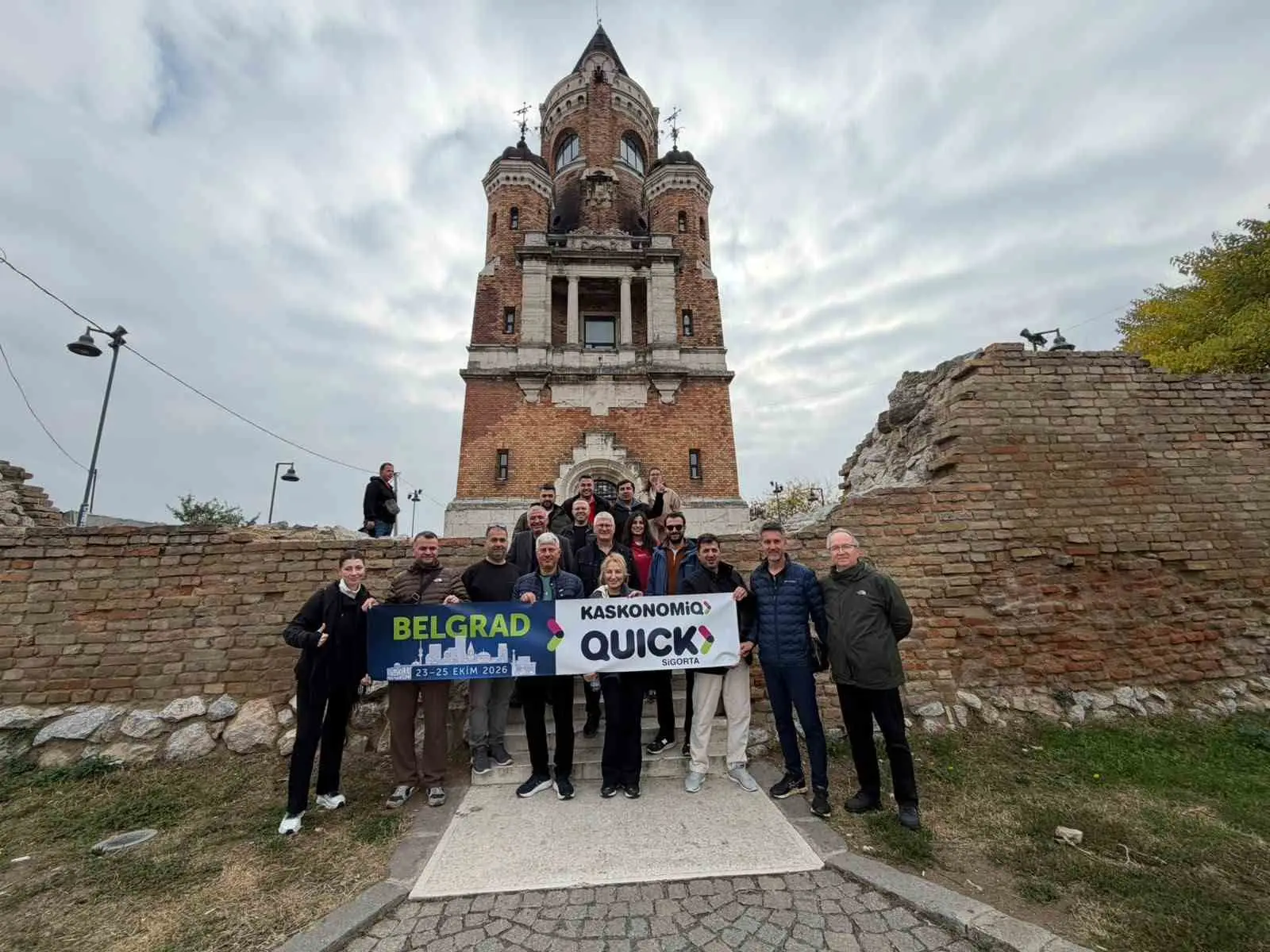 QUİCK SİGORTA, KASKONOMİQ SATIŞLARINDA BAŞARILI PERFORMANS SERGİLEYEN ACENTELERİNİ, SIRBİSTAN’IN BAŞKENTİ BELGRAD’DA DÜZENLEDİĞİ ÖZEL BİR GEZİYLE ÖDÜLLENDİRDİ.