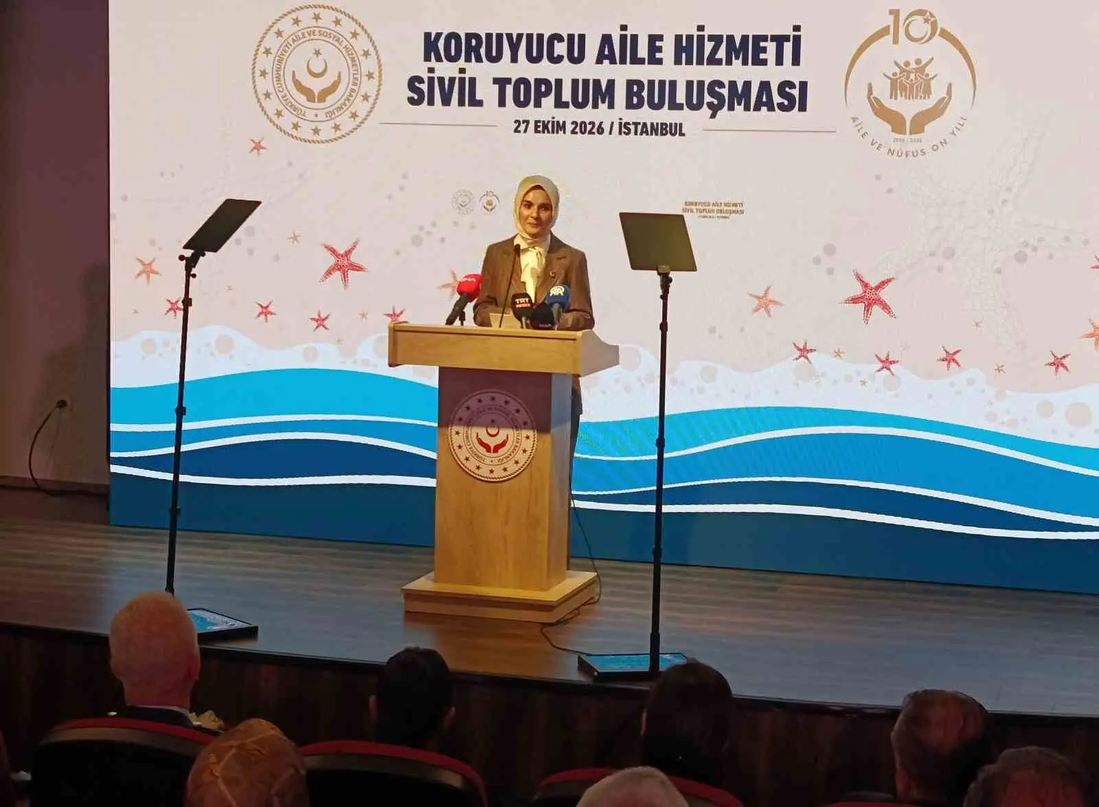 AİLE VE SOSYAL HİZMETLER BAKANI MAHİNUR ÖZDEMİR GÖKTAŞ PROGRAMDA KONUŞMA YAPTI