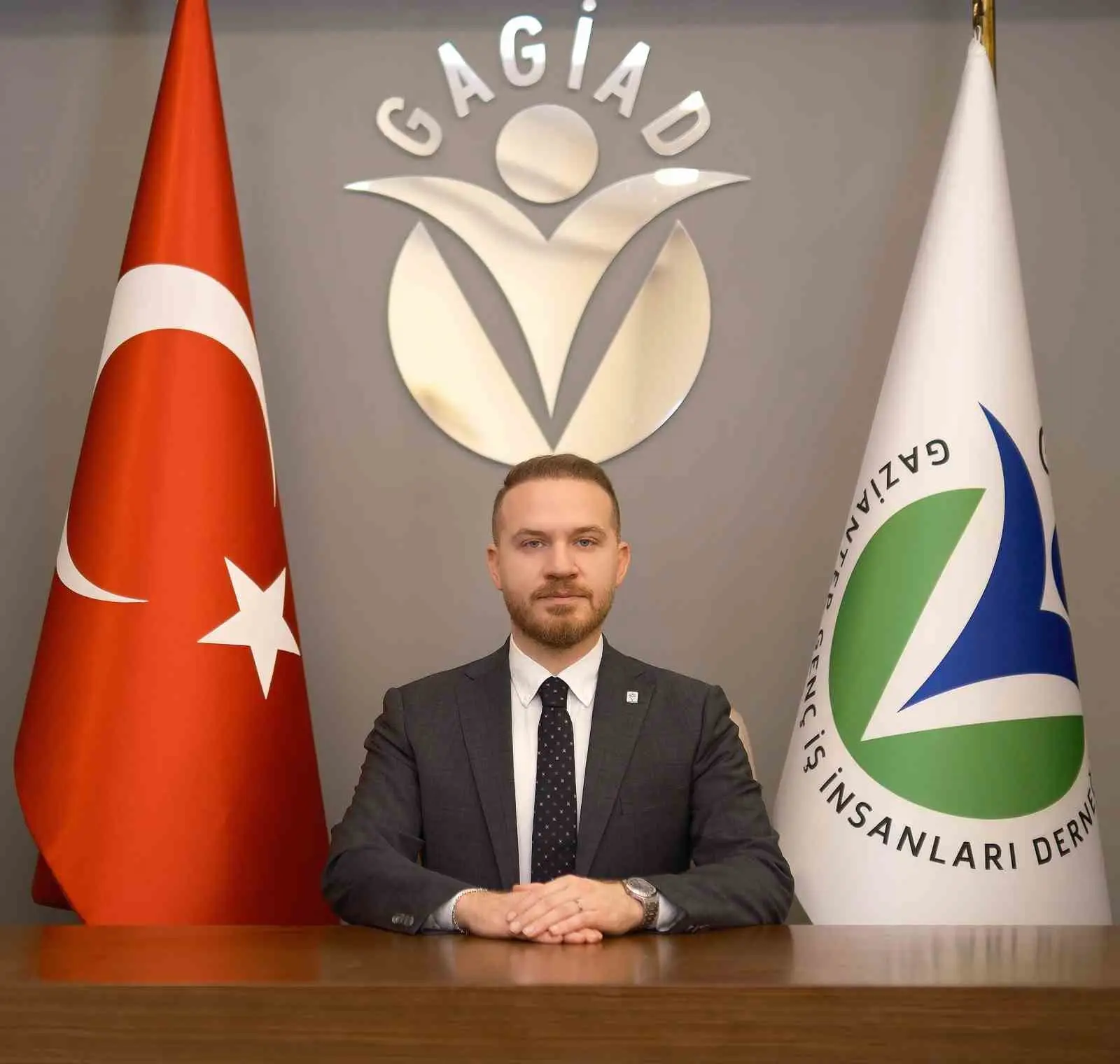 GAGİAD YÖNETİM KURULU BAŞKANI YUNUS KARA, 29 EKİM CUMHURİYET BAYRAMI DOLAYISIYLA MESAJI YAYIMLADI.