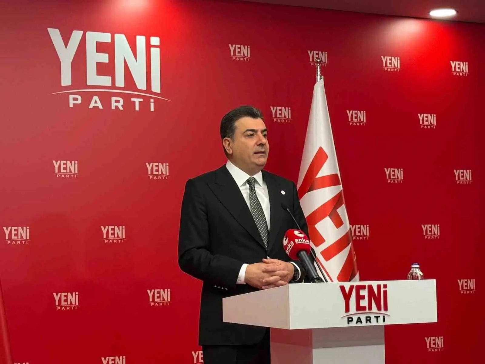 PARTİ SÖZCÜSÜ ZEYNEL EMRE, GENEL MERKEZDE GERÇEKLEŞTİRİLEN TOPLANTIYA DAİR AÇIKLAMALARDA BULUNDU