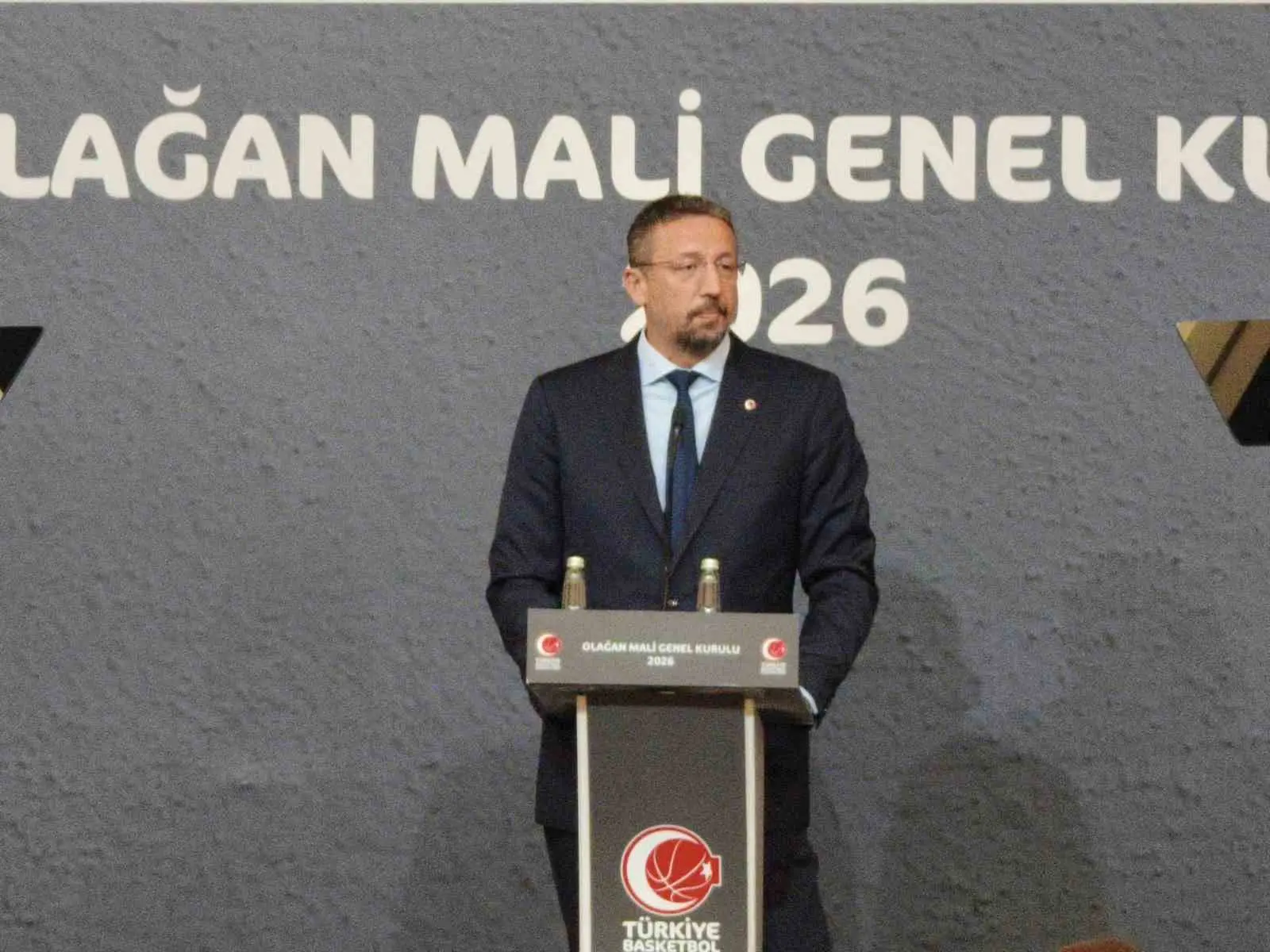 TBF BAŞKANI TÜRKOĞLU, TÜRKİYE SİGORTA BASKETBOL SÜPER LİGİ'NDE MÜCADELE EDEN KULÜPLERE YAPILAN ÖDEMELERDE YÜZDE 24, HALKBANK KADINLAR BASKETBOL SÜPER LİGİ'NDE MÜCADELE EDEN KULÜPLERE YAPILAN ÖDEMELERDE İSE YÜZDE 200 ARTIŞ YAPILDIĞINI DUYURDU.