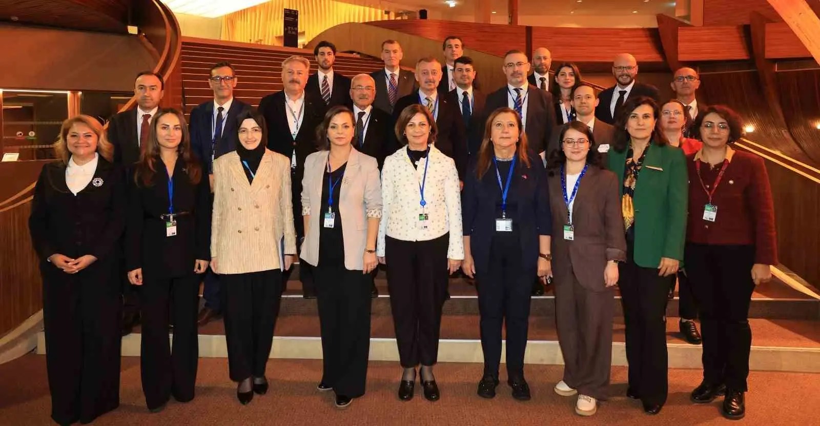 ESKİŞEHİR BÜYÜKŞEHİR BELEDİYE BAŞKANI AYŞE ÜNLÜCE, AVRUPA KONSEYİ YEREL VE BÖLGESEL YÖNETİMLER KONGRESİ’NİN 51. GENEL KURULU’NA TÜRKİYE ULUSAL HEYETİ ÜYESİ OLARAK KATILDI.