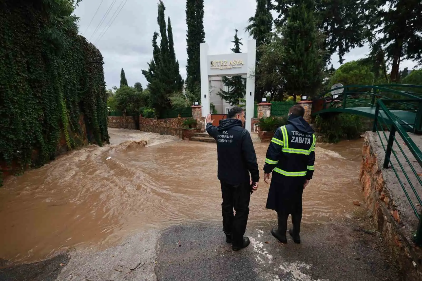 BODRUM’DA YAĞIŞ SEFERBERLİĞİ