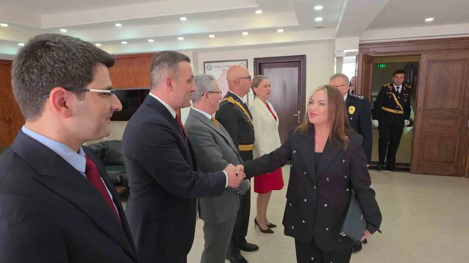 NAZİLLİ’DE CUMHURİYET COŞKUSU CADDELERE TAŞTI