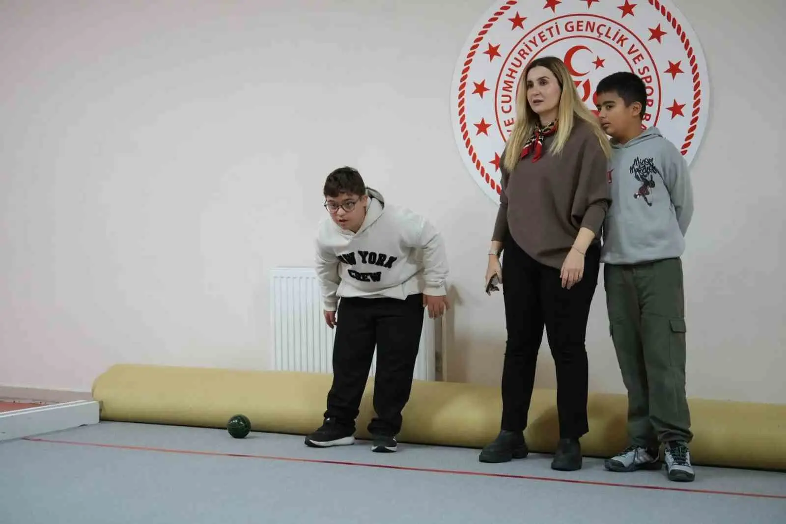 CUMHURİYET COŞKUSU ENGEL TANIMADI: ÖZEL SPORCULAR SAHADA