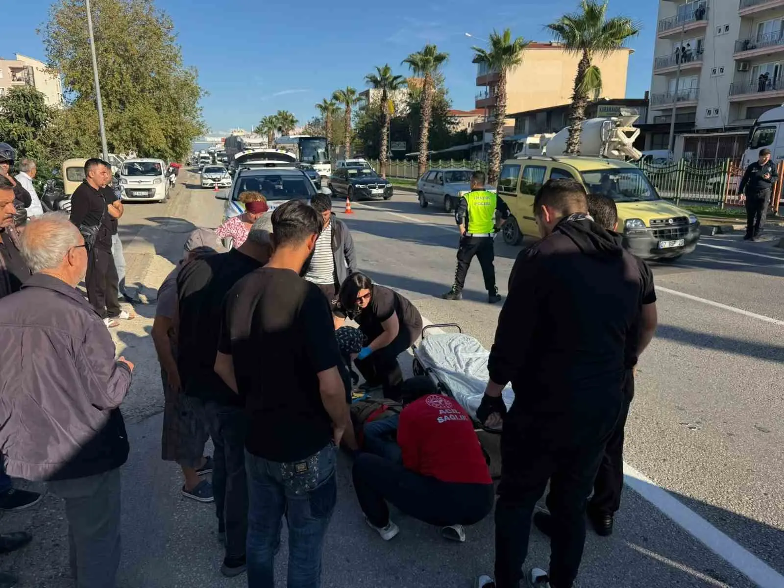 ANTALYA’NIN SERİK İLÇESİNDE OTOMOBİLİN ÇARPTIĞI YAYA, KALDIRILDIĞI HASTANEDE YAPILAN TÜM MÜDAHALELERE RAĞMEN KURTARILAMADI.